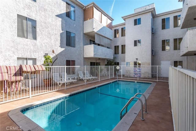1422 Rock Glen Ave Unit 210, Glendale, CA 91205 - view of community pool