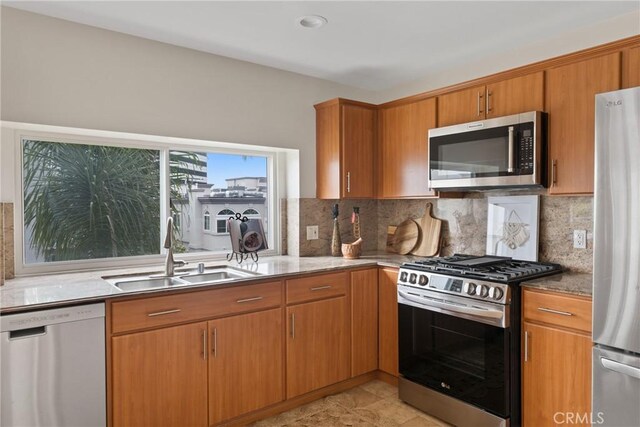 1177 Wellesley Ave Unit 201, Los Angeles, CA 90049 - photo 13