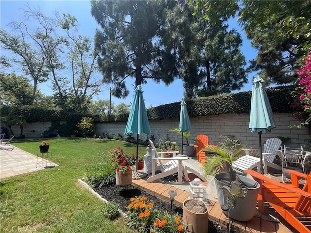 18839 Watson Ave, Cerritos, CA 90703 - view of yard with a patio