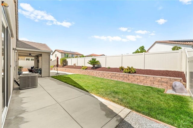 34452 Turquoise Ln, Murrieta, CA 92563 - view of yard featuring a patio area, central AC unit, and a ceiling fan