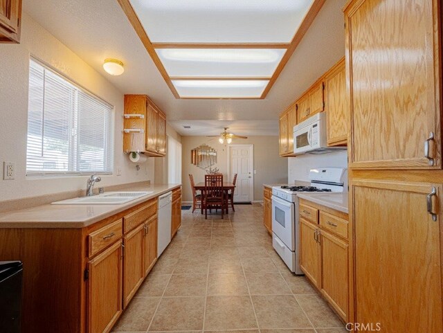 14559 Temecula Rd, Apple Valley, CA 92307 - photo 12