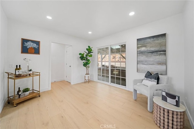 2035 Las Colinas Ave, Los Angeles, CA 90041 - sitting room with wood finished floors, recessed lighting, and baseboards