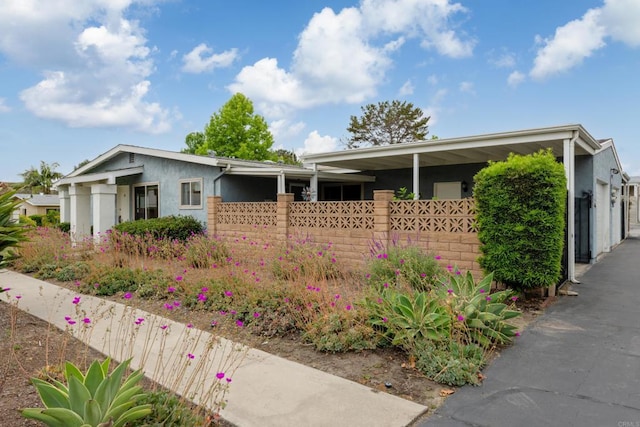 3673 Brandywine St, Oceanside, CA 92057 - ranch-style house featuring stucco siding and a garage
