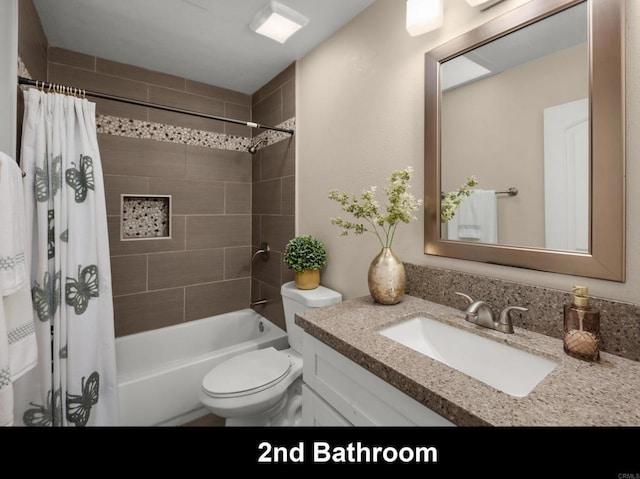 3673 Brandywine St, Oceanside, CA 92057 - full bath with vanity and shower / bath combo with shower curtain