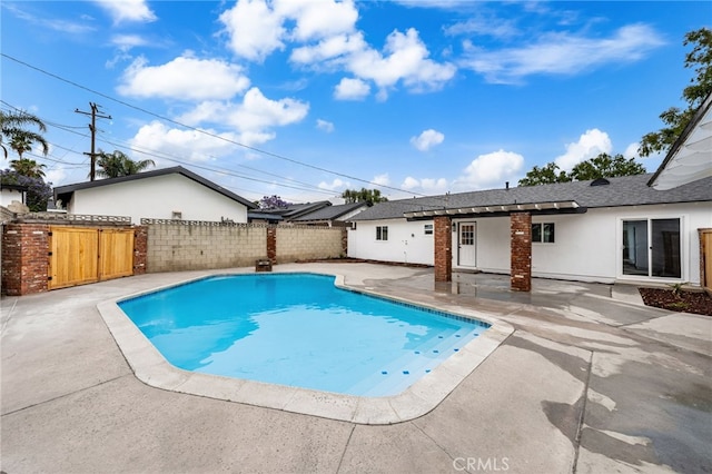 1905 Davis St, Corona, CA 92882 - view of swimming pool featuring a patio