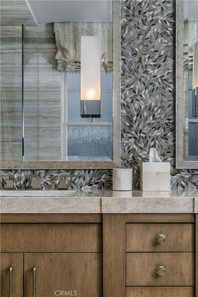 505 W Edgewater Ave, Newport Beach, CA 92661 - bathroom with vanity