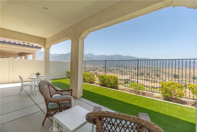 24385 Overlook Dr, Corona, CA 92883 - fenced backyard featuring a mountain view and a patio