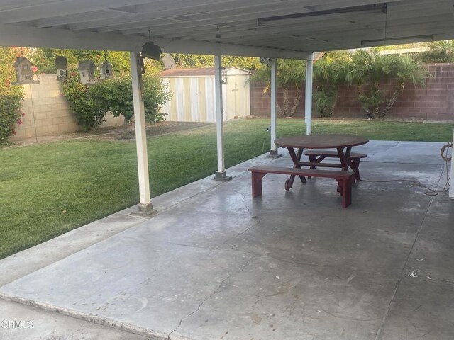 312 Rhodes Ct, Fillmore, CA 93015 - fenced backyard with a shed and a patio
