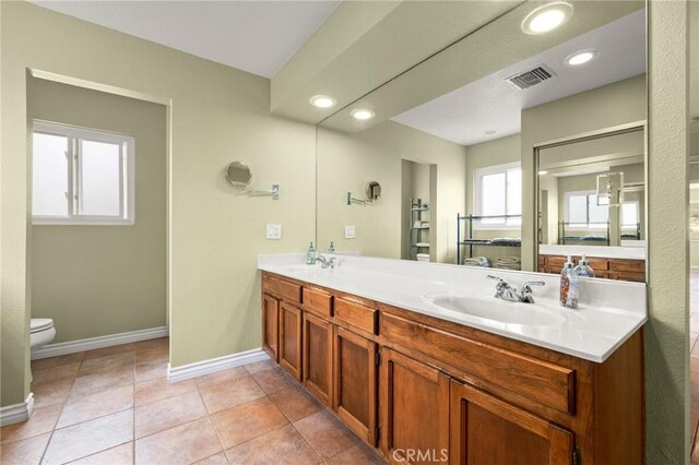 35122 Red Rover Mine Rd, Acton, CA 93510 - full bathroom with double vanity and recessed lighting