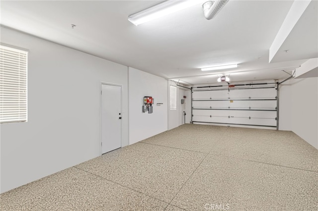 12 John, Ladera Ranch, CA 92694 - garage with a garage door opener