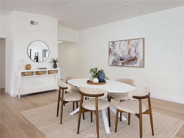 4918 Delacroix Rd, Rancho Palos Verdes, CA 90275 - dining space with light wood-type flooring and recessed lighting