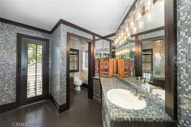 451 W Le Roy Ave, Arcadia, CA 91007 - bathroom with crown molding, toilet, vanity, and tile patterned flooring