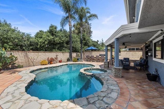 5131 Via Del Valle St, La Verne, CA 91750 - view of pool featuring a patio area, a fenced backyard, a pool with connected hot tub, and a ceiling fan