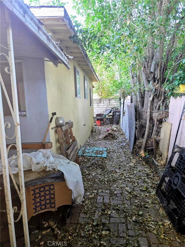 500 E Longden Ave, Arcadia, CA 91006 - view of yard