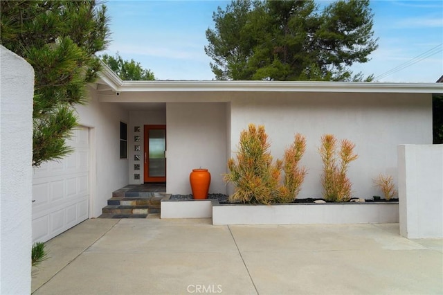 27642 Avenida Del Mesa, Rancho Palos Verdes, CA 90275 - entrance to property featuring stucco siding, a garage, and driveway