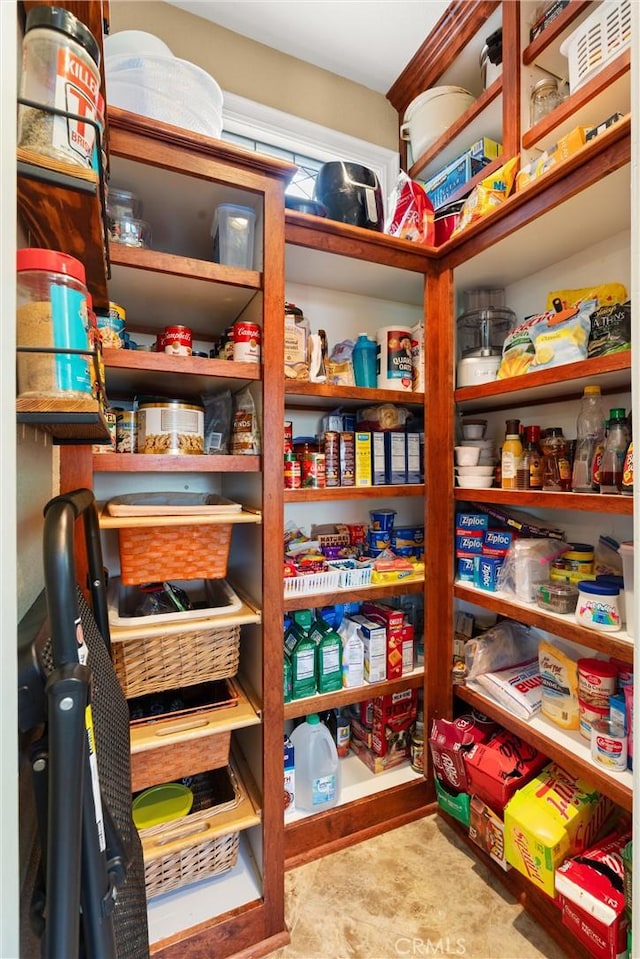 18912 Rockinghorse Ln, Huntington Beach, CA 92648 - view of pantry