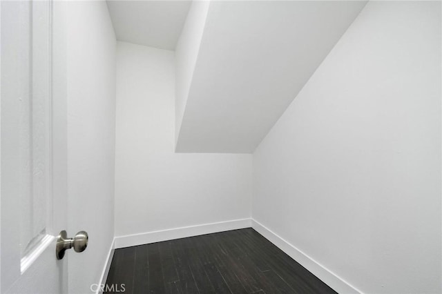 217 43rd St, Manhattan Beach, CA 90266 - bonus room with dark wood-style floors and baseboards