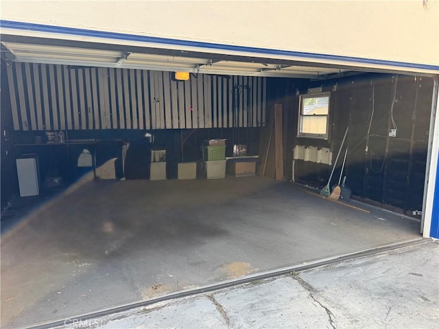 823 N Santa Anita Ave N, Arcadia, CA 91006 - view of garage