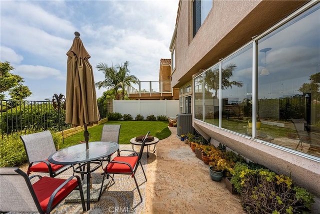 24952 Eaton Ln, Laguna Niguel, CA 92677 - fenced backyard featuring a patio area and outdoor dining space