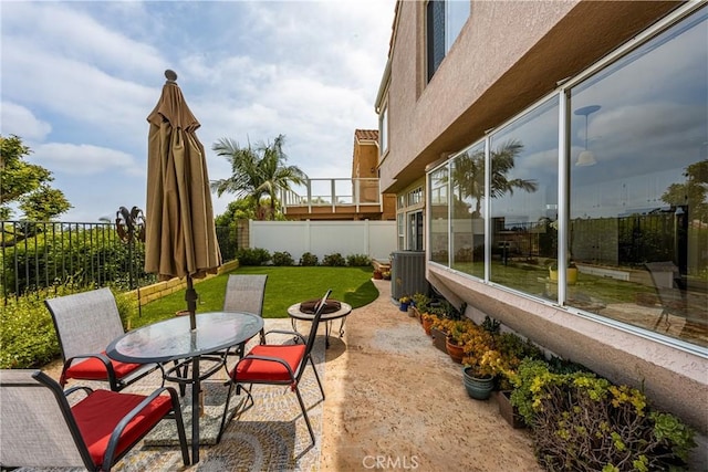 24952 Eaton Ln, Laguna Niguel, CA 92677 - fenced backyard featuring a patio and outdoor dining space