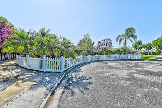 11471 Gill Dr, Garden Grove, CA 92841 - view of pool