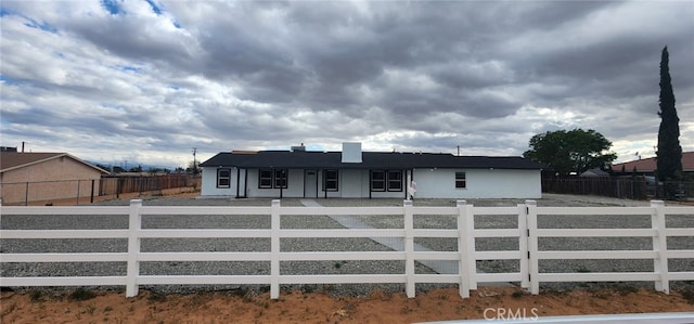 21483 US Highway 18, Apple Valley, CA 92307 - ranch-style house featuring a fenced front yard