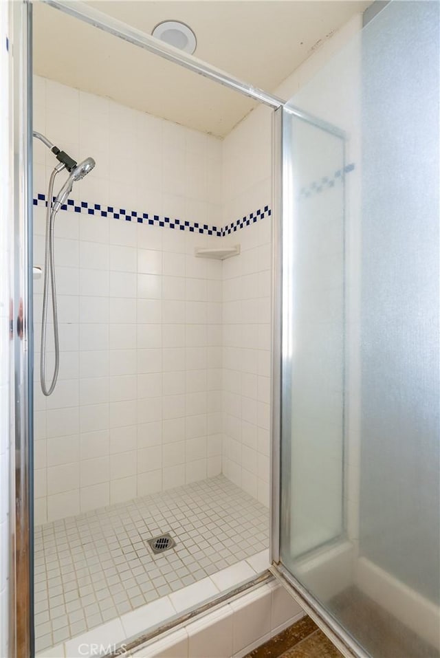 26 Deer View Ln, Templeton, CA 93465 - bathroom featuring a shower stall
