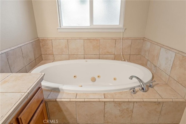 1033 Raven Ln, Chico, CA 95926 - full bathroom featuring a whirlpool tub and vanity
