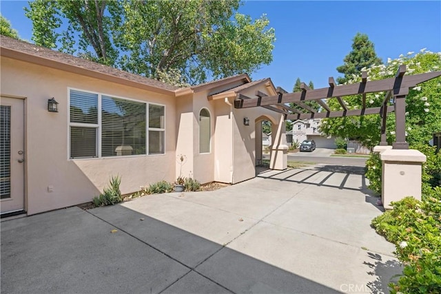 1033 Raven Ln, Chico, CA 95926 - view of patio with a pergola