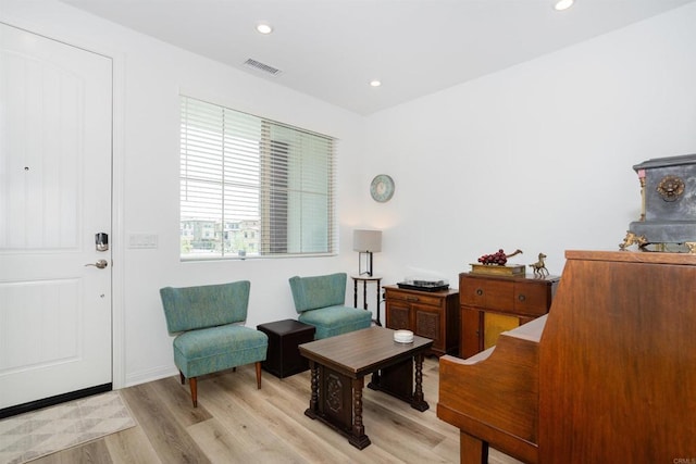 1807 Mesquite Way, Oceanside, CA 92056 - sitting room with light wood finished floors and recessed lighting