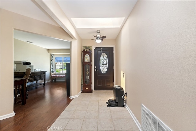 1361 Lindsey, San Jacinto, CA 92583 - foyer featuring a ceiling fan and baseboards