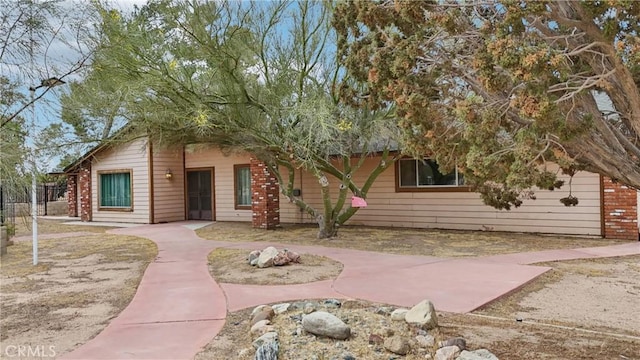 14676 Poplar St, Hesperia, CA 92345 - view of front of home