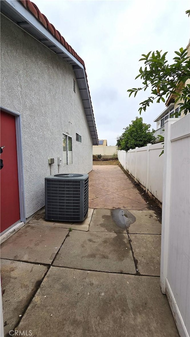 1822 Glover St, Redlands, CA 92374 - fenced backyard featuring central AC and a patio