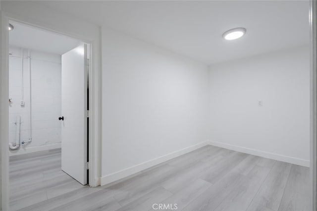 7741 Via Napoli Unit 77, Burbank, CA 91504 - spare room featuring light wood-style flooring and baseboards