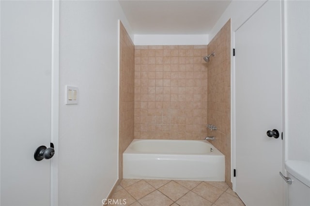 7741 Via Napoli Unit 77, Burbank, CA 91504 - bathroom with bathing tub / shower combination and tile patterned flooring