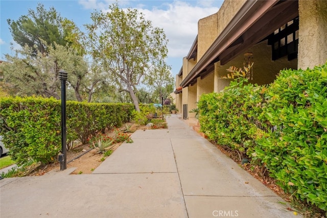 7741 Via Napoli Unit 77, Burbank, CA 91504 - view of home's exterior featuring stucco siding and a patio