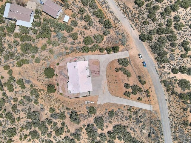 8250 Snow Cap Ave, Pinon Hills, CA 92372 - aerial view of property's location with a desert landscape