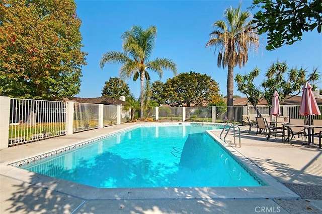 27262 Via Callejon Unit B, San Juan Capistrano, CA 92675 - view of swimming pool with a patio area
