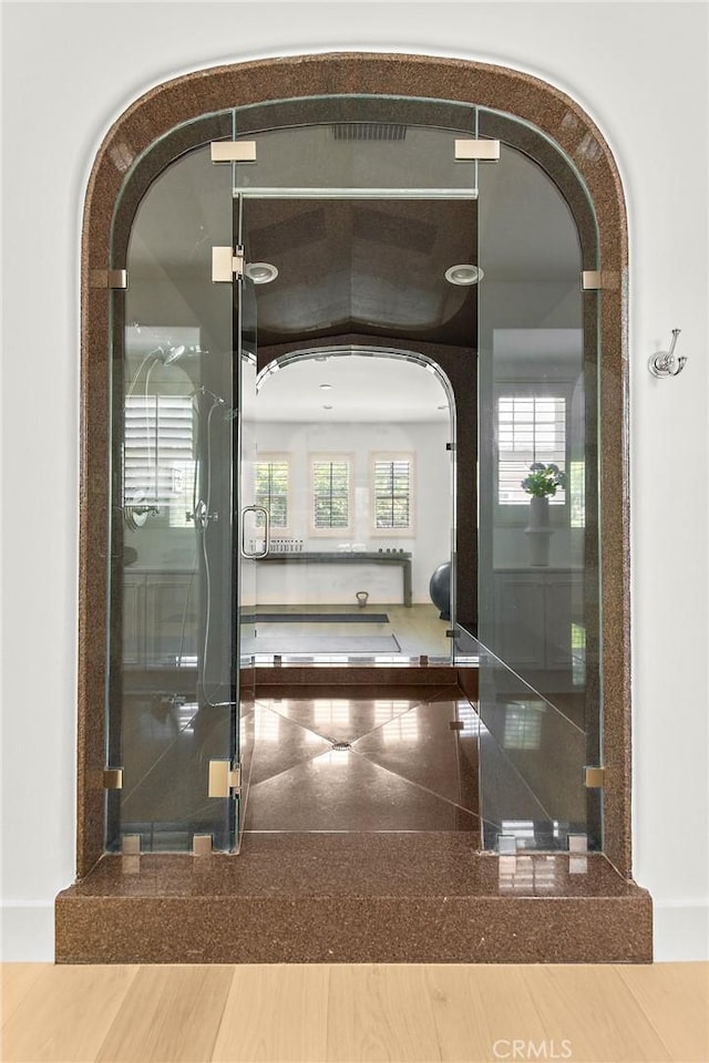 3 Seabluff, Newport Beach, CA 92660 - view of bathroom