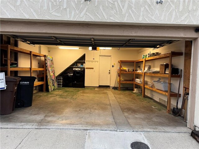 30724 Calle Resplendor, San Juan Capistrano, CA 92675 - garage featuring a garage door opener