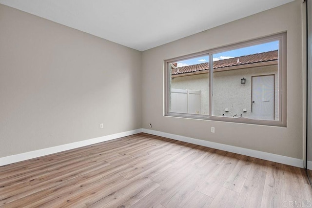 1810 Stanton Rd, Encinitas, CA 92024 - unfurnished room featuring light wood-style flooring and baseboards