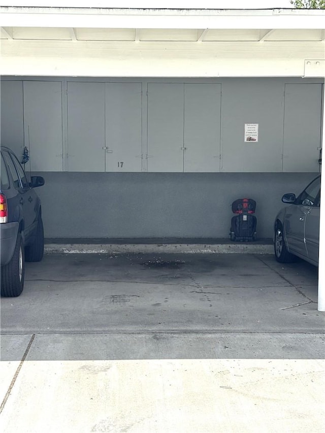 13800M1-39K Annandale Dr, Seal Beach, CA 90720 - view of garage