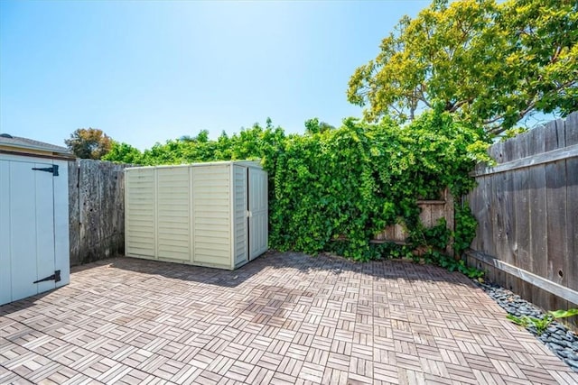 676 N 12th St Unit 3, Grover Beach, CA 93433 - fenced backyard with a patio