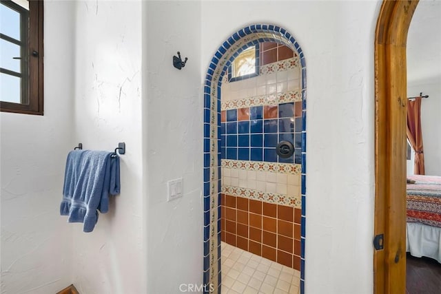 4950 Davenport Creek Rd, San Luis Obispo, CA 93401 - ensuite bathroom featuring walk in shower