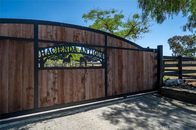4950 Davenport Creek Rd, San Luis Obispo, CA 93401 - view of gate
