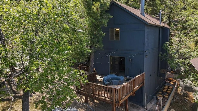 33310 Conway Dr, Running Springs, CA 92308 - rear view of property with a wooden deck