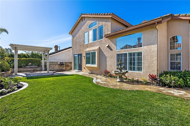 2811 N Preston St, Orange, CA 92867 - back of property featuring stucco siding, a pergola, and a patio area