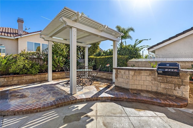 2811 N Preston St, Orange, CA 92867 - view of patio / terrace with a pergola