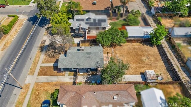 1906 N Fruit Ave, Fresno, CA 93705 - drone / aerial view