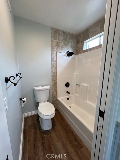 2015 Lakeridge Cir Unit 301, Chula Vista, CA 91913 - full bathroom with wood finished floors, toilet, and bathtub / shower combination